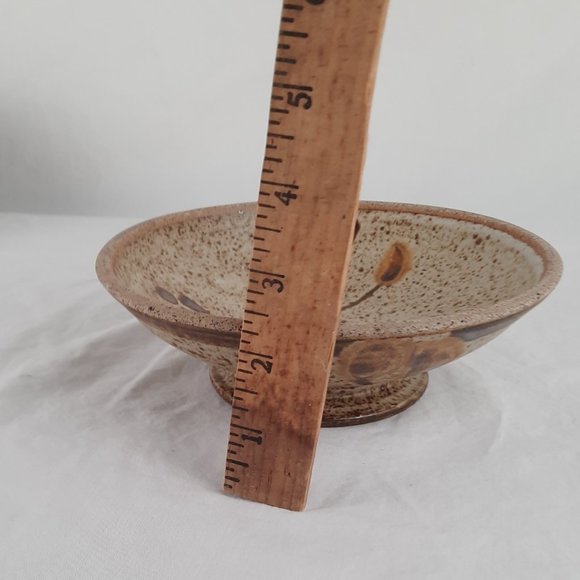 RARE Signed Pottery Casserole Dish and Bowl Set - Picture 10 of 11